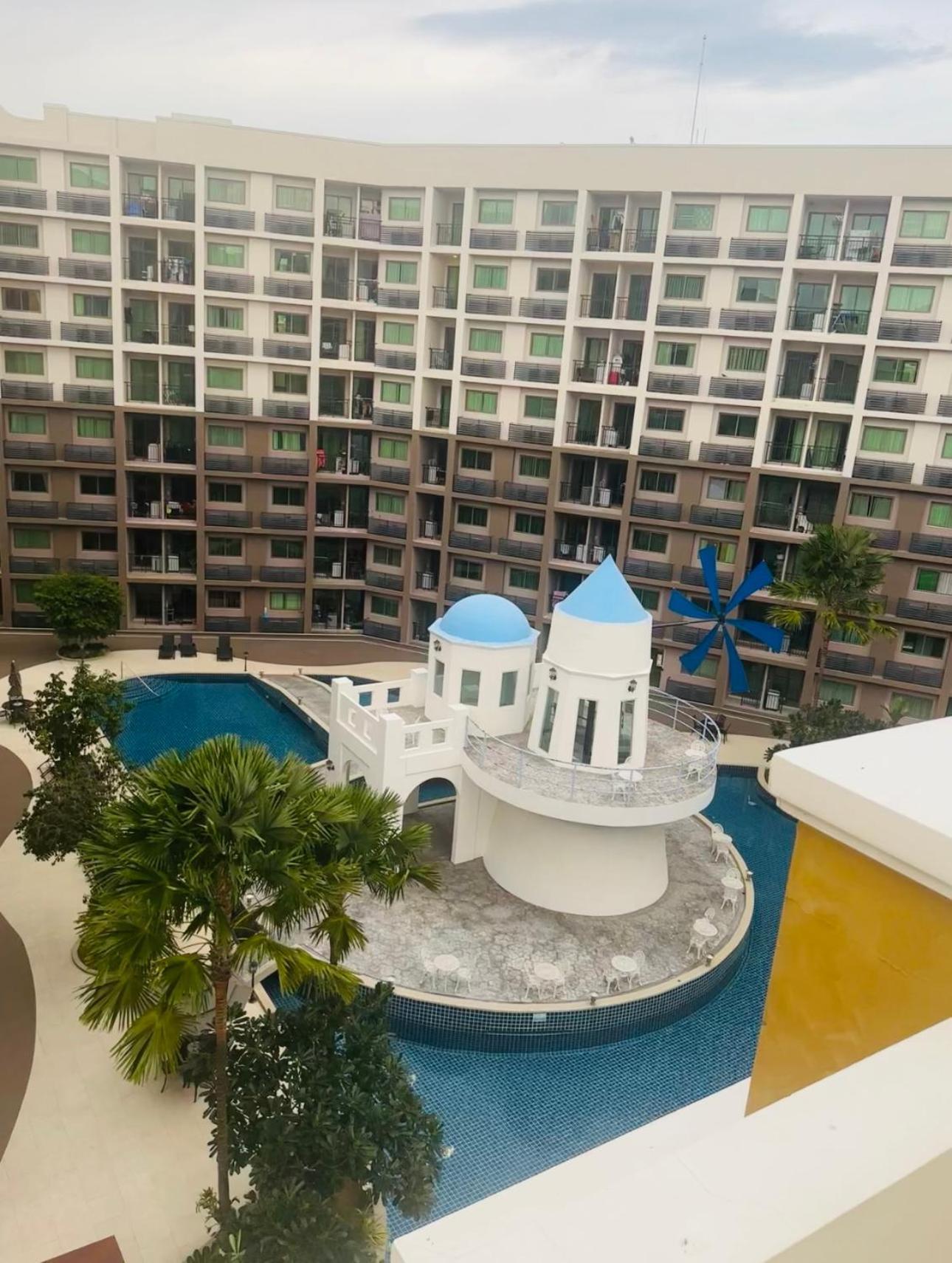 Arcadia Beach Con Pattaya Exteriör bild