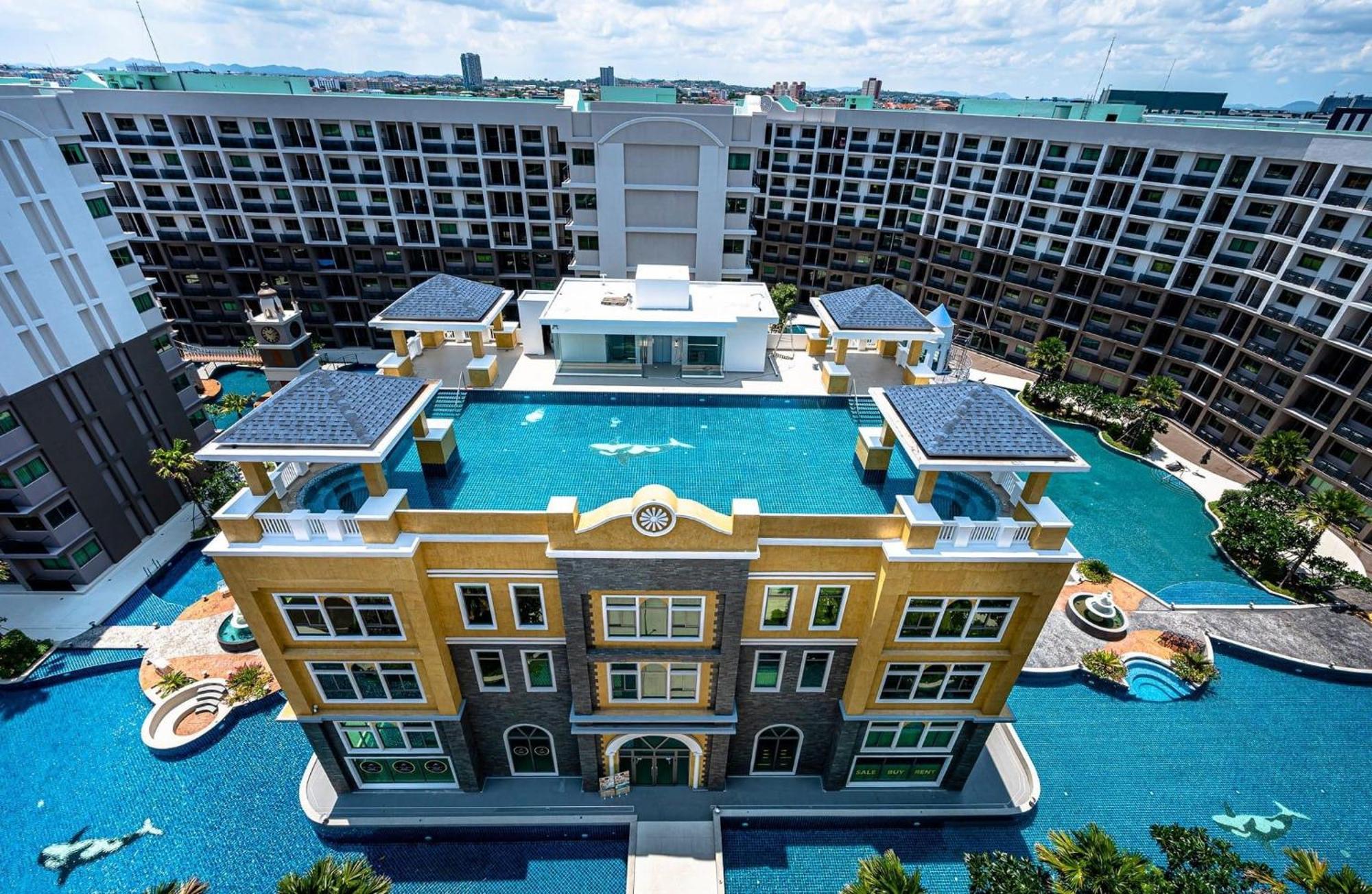 Arcadia Beach Con Pattaya Exteriör bild